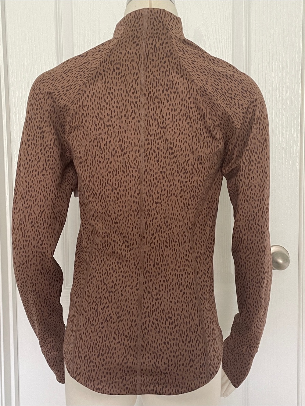 NWT Athleta Salutation Brown Leopard Printed Jacket Size Small - Picture 7 of 9